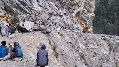 The victims were travelling from Gunji to Dharchula when the landslide occurred. (HT Photo)