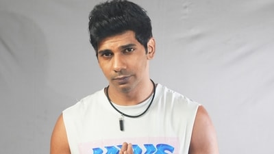 Singer Hariharan's son Karan Hariharan will be seen in Pyaar Hai Toh Hai. Singer Hariharan's son Karan Hariharan will be seen in Pyaar Hai Toh Hai.