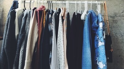 Amazon Great Indian Festival 2023 offers great opportunity to revamp your wardrobe. (Pexels) Amazon Great Indian Festival 2023 offers great opportunity to revamp your wardrobe. (Pexels)
