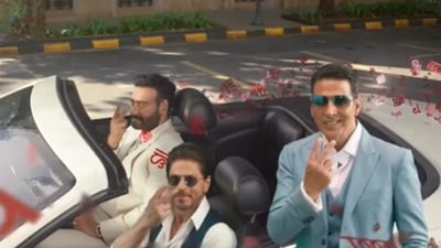 Ajay Devgn, Shah Rukh Khan and Akshay Kumar in a new Vimal ad. Ajay Devgn, Shah Rukh Khan and Akshay Kumar in a new Vimal ad.