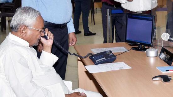 Bihar chief minister Nitish Kumar listening to the problems of people during 'Janata Ka Darbar' programme at CM Secretariat in Patna on Monday (HT Photo/Santosh Kumar)