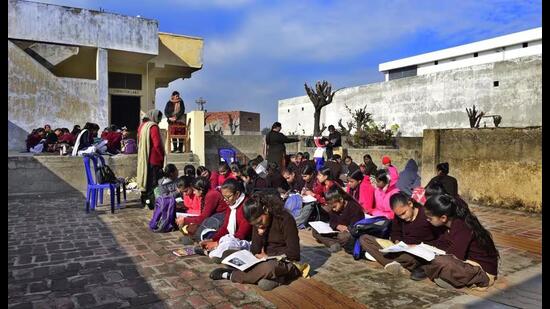 Jawahar Navodaya Vidyalaya Ludhiana opens admission. (HT FILE)