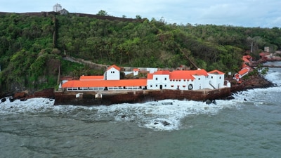 The historic Aguad Port and Jail Complex, nestled on the estuary of the Mandovi River meeting the Arabian Sea, is now being showcased as a vibrant hub of art and culture. (The Communication Council) The historic Aguad Port and Jail Complex, nestled on the estuary of the Mandovi River meeting the Arabian Sea, is now being showcased as a vibrant hub of art and culture. (The Communication Council)
