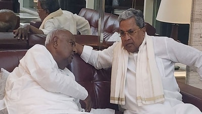 This was the first public meeting of both leaders after the JD(S) joined the BJP-led NDA last month. (ANI) This was the first public meeting of both leaders after the JD(S) joined the BJP-led NDA last month. (ANI)