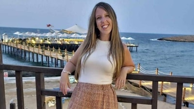 Doron Asher Katz, 34, was visiting her mother in the community Nir Oz near the border with their two young daughters when Hamas attacked. Doron Asher Katz, 34, was visiting her mother in the community Nir Oz near the border with their two young daughters when Hamas attacked.