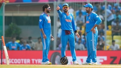 India's Ravindra Jadeja, Virat Kohli and Rohit Sharma sets the field during the ICC Men's Cricket World Cup match (AP) India's Ravindra Jadeja, Virat Kohli and Rohit Sharma sets the field during the ICC Men's Cricket World Cup match (AP)