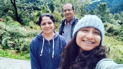 Jayesh Khemani from Rajkot with his family before the flash floods struck Sikkim. (HT photo) Jayesh Khemani from Rajkot with his family before the flash floods struck Sikkim. (HT photo)
