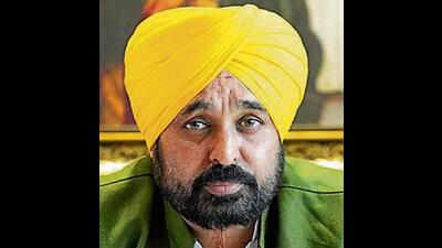 Move comes a week after cabinet declared that Punjab had no surplus water to share with Haryana or any other state, and there was no question of constructing SYL canal . Move comes a week after cabinet declared that Punjab had no surplus water to share with Haryana or any other state, and there was no question of constructing SYL canal .