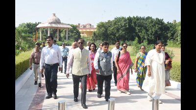 NAAC team on the BBAU campus in Lucknow on Tuesday (HT Photo) NAAC team on the BBAU campus in Lucknow on Tuesday (HT Photo)