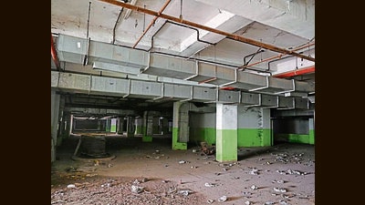 The three-storey underground parking project, with a holding capacity of 308 vehicles, is located near Jangpura block-A and Jangpura Extension in south Delhi. (Sanchit Khanna/HT Photo) The three-storey underground parking project, with a holding capacity of 308 vehicles, is located near Jangpura block-A and Jangpura Extension in south Delhi. (Sanchit Khanna/HT Photo)