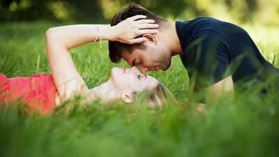 Daily Love and Relationship Horoscope 2023: Find out love predictions for October 11. (Pixabay)