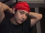 V cited he received the durag as a gift