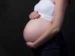 Maternal obesity predicts heart disease risk better than pregnancy problems: Study