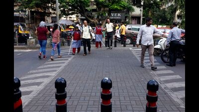 Since last year, the PMC has been celebrating ‘World Pedestrian Day’ on December 11 every year by transforming a 500-metre stretch of Laxmi Road from Umbrya Ganpati Chowk to Garud Ganpati Chowk (HT PHOTO) Since last year, the PMC has been celebrating ‘World Pedestrian Day’ on December 11 every year by transforming a 500-metre stretch of Laxmi Road from Umbrya Ganpati Chowk to Garud Ganpati Chowk (HT PHOTO)