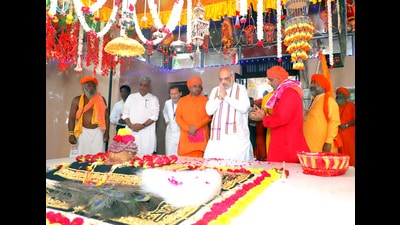 Union home minister Amit Shah attends the Desh Mela and the consecration programme of the statue of Brahmalin Mahant Chandnath Yogi, in Rohtak on Wednesday. (ANI) Union home minister Amit Shah attends the Desh Mela and the consecration programme of the statue of Brahmalin Mahant Chandnath Yogi, in Rohtak on Wednesday. (ANI)