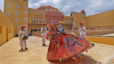Jaipur: Royal Hues and Timeless Allure - Jaipur, the Pink City, is a symphony of colours. The traditional havelis still bask in iconic pink, sunset yellows and terracotta oranges, a nod to the city's royal lineage. Yet, this traditional tapestry is seeing new threads. Interestingly, modern homes are now incorporating muted blues and olive greens, forming a mosaic that marries Jaipur's palatial past with its cosmopolitan present, amplifying its timeless charm. (PTI) Jaipur: Royal Hues and Timeless Allure - Jaipur, the Pink City, is a symphony of colours. The traditional havelis still bask in iconic pink, sunset yellows and terracotta oranges, a nod to the city's royal lineage. Yet, this traditional tapestry is seeing new threads. Interestingly, modern homes are now incorporating muted blues and olive greens, forming a mosaic that marries Jaipur's palatial past with its cosmopolitan present, amplifying its timeless charm. (PTI)