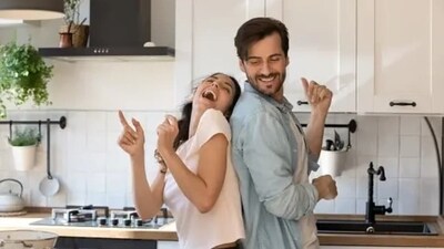 Behaviors that are considered red flags but help in making a relationship better (Unsplash) Behaviors that are considered red flags but help in making a relationship better (Unsplash)