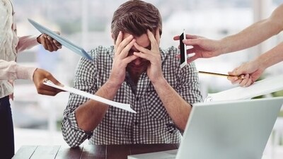 Work stress can also lead to plaque build-up and increase in blood pressure which in turn can affect heart. (Freepik) Work stress can also lead to plaque build-up and increase in blood pressure which in turn can affect heart. (Freepik)