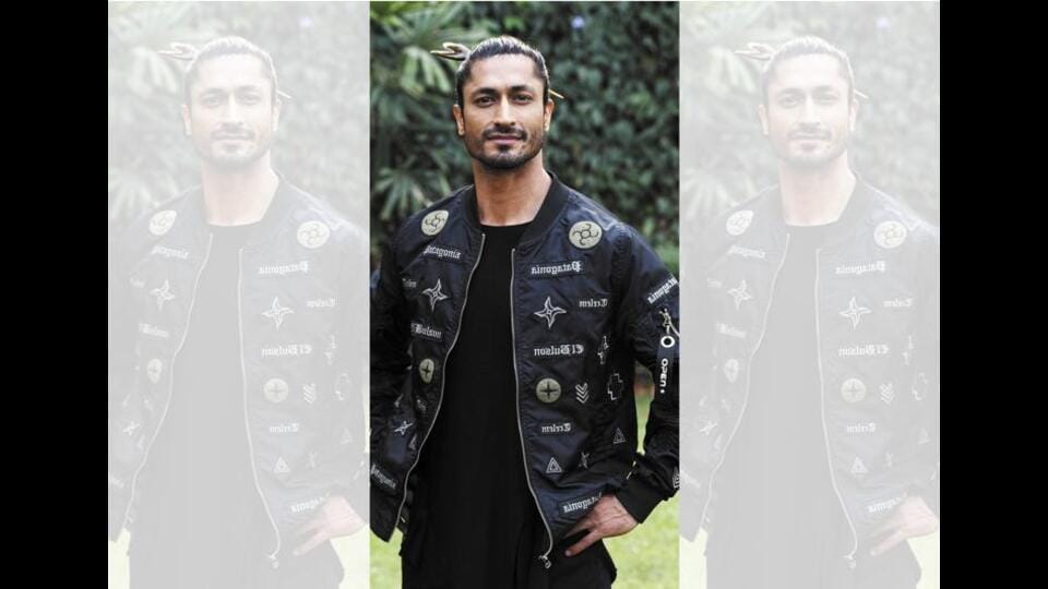 Vidyut Jammwal was bowled over when he met Hema Malini recently.
