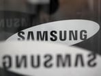 Samsung leads the Indian smartphone market. Samsung leads the Indian smartphone market.