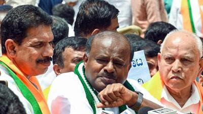 In September, the JD(S) led by HD Deve Gowda and his son HD Kumaraswamy had announced an alliance with the BJP ahead of the 2024 Lok Sabha polls (HT) In September, the JD(S) led by HD Deve Gowda and his son HD Kumaraswamy had announced an alliance with the BJP ahead of the 2024 Lok Sabha polls (HT)
