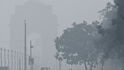 The air quality continued to worsen, remaining in the “poor” category on Friday, with an air quality index (AQI) of 256. (Raj K Raj) The air quality continued to worsen, remaining in the “poor” category on Friday, with an air quality index (AQI) of 256. (Raj K Raj)