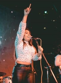 Vandana Pal will perform sufi, Bollywood and retro songs. Vandana Pal will perform sufi, Bollywood and retro songs.