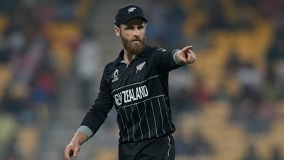 New Zealand's captain Kane Williamson places field during the ICC Men's Cricket World Cup match between New Zealand and Bangladesh (AP)