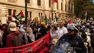 Pro-Palestinian demonstrators during an "All Out For Palestine" protest near Times Square in New York, US. (Bloomberg)