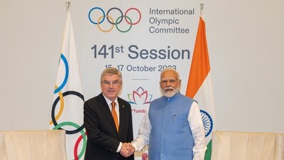 Prime Minister Narendra Modi with President of the International Olympic Committee Thomas Bach during the Opening Ceremony of the 141st IOC Session, in Mumbai (PTI)