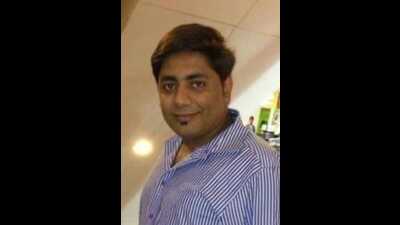 The number “CH 01-CS 000” was bought by Ritesh Sharma, director of a US-based IT-healthcare recruitment firm. (HT Photo)