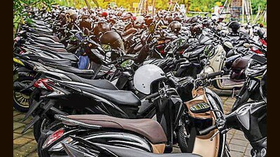 UT administration had stopped registration of non-electric two-wheelers on October 6 after it finished the yearly quota for such vehicles. (Shutterstock) UT administration had stopped registration of non-electric two-wheelers on October 6 after it finished the yearly quota for such vehicles. (Shutterstock)