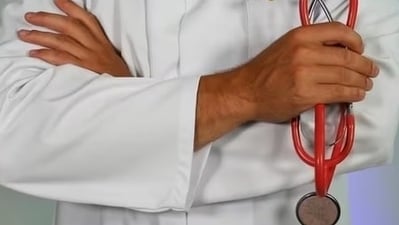 Regular check-ups: Schedule regular check-ups with your healthcare provider. They can monitor your liver health and provide guidance. (HT Photo) Regular check-ups: Schedule regular check-ups with your healthcare provider. They can monitor your liver health and provide guidance. (HT Photo)