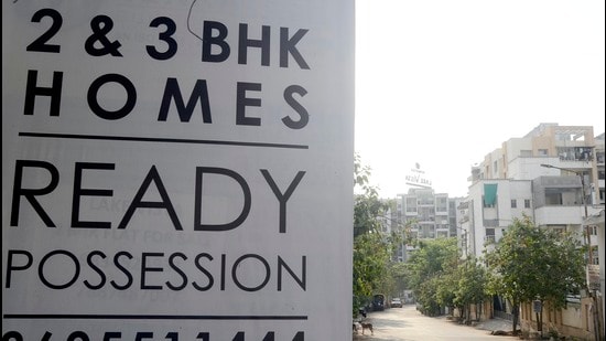 As per MSEDCL officials, within 60 days of the initiation, the concerned property buyer receives an SMS notification and a web link to pay the processing fee online. (REPRESENTATIVE PIC)