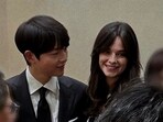 Song Joong Ki and wife at sister's wedding ceremony. Song Joong Ki and wife at sister's wedding ceremony.