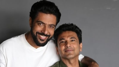 Chefs Ranveer Brar and Vikas Khanna will be back as the judges on MasterChef India season 8. Chefs Ranveer Brar and Vikas Khanna will be back as the judges on MasterChef India season 8.