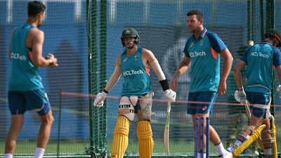 Australia's Sean Abbott (C), Cameron Green (2R) and Josh Hazlewood (L) attend a practice session on the eve of their 2023 ICC Men's Cricket World Cup one-day international (ODI) match against Sri Lanka (AFP) Australia's Sean Abbott (C), Cameron Green (2R) and Josh Hazlewood (L) attend a practice session on the eve of their 2023 ICC Men's Cricket World Cup one-day international (ODI) match against Sri Lanka (AFP)