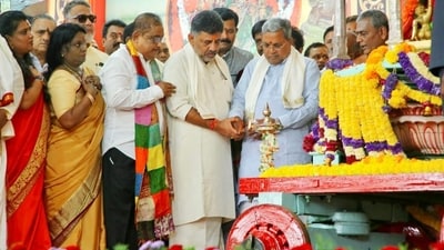 Ten day Mysuru Dasara festival begins at Chamundi hills. Details here.