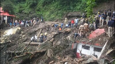 Police, SDRF, ITBP, and army personal during rescue operations in Shimla on August 14. (Deepak Sansta/HT Photo) Police, SDRF, ITBP, and army personal during rescue operations in Shimla on August 14. (Deepak Sansta/HT Photo)