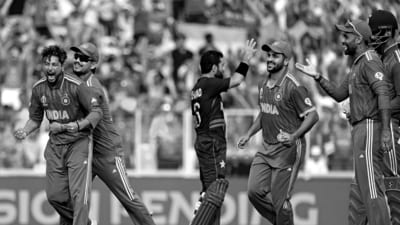 Kuldeep Yadav eletaed after picking up a crucial wicket in World Cup match against Pakistan (Rohit Chawla)