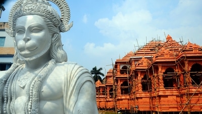 The committee has set up an environment similar to Ayodhya by putting in life-sized statues and using 3D lights to show Lord Ram and Lord Hanuman. (ANI) The committee has set up an environment similar to Ayodhya by putting in life-sized statues and using 3D lights to show Lord Ram and Lord Hanuman. (ANI)
