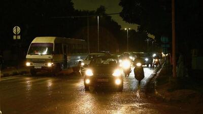 Commuters on their way to work in Chandigarh were forced to switch on headlights of their vehicles after dark clouds followed by a storm and rain lashed the city around 8am on Monday. (Keshav Singh/HT) Commuters on their way to work in Chandigarh were forced to switch on headlights of their vehicles after dark clouds followed by a storm and rain lashed the city around 8am on Monday. (Keshav Singh/HT)