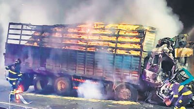 Four persons, including a minor, were charred to death after a truck collided with two vehicles and caught fire on the Pune-Mumbai highway on Monday. (HT)