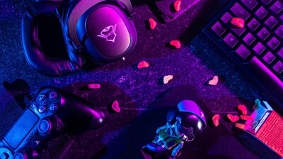 Buy a variety of gaming accessories, including controllers and headsets and avail the best deals during Amazon Sale. (Pexels )