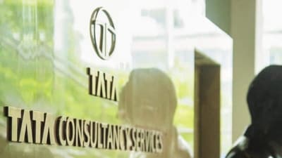 TCS has over 556,000 employees representing 156 nationalities. (Aniruddha Chowdhury/Mint)