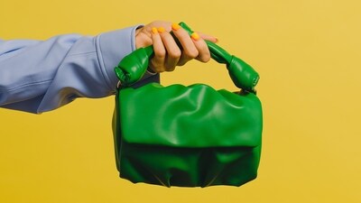 Amazon Sale 2023: It's time you grabbed a few stylish handbags at discounted prices. (Pexels) Amazon Sale 2023: It's time you grabbed a few stylish handbags at discounted prices. (Pexels)