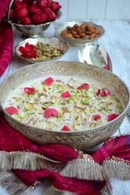 Coconut Gulaab ki Kheer (Pinterest)