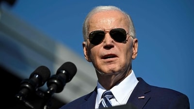 (FILES) US President Joe Biden abruptly called off a trip October 16, 2023 to Colorado, as he weighs an invitation to go to Israel to show support as it wages war against Hamas. (Photo by ANDREW CABALLERO-REYNOLDS / AFP) (AFP) (FILES) US President Joe Biden abruptly called off a trip October 16, 2023 to Colorado, as he weighs an invitation to go to Israel to show support as it wages war against Hamas. (Photo by ANDREW CABALLERO-REYNOLDS / AFP) (AFP)