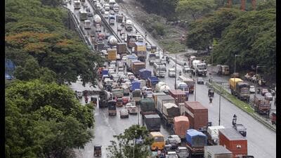 The stretch from Swami Narayan Temple to Wadgaon Bridge has witnessed 63 accidents claiming 45 passengers and injuring 40 others in the last five years, according to the Pune police data. (HT FILE) The stretch from Swami Narayan Temple to Wadgaon Bridge has witnessed 63 accidents claiming 45 passengers and injuring 40 others in the last five years, according to the Pune police data. (HT FILE)