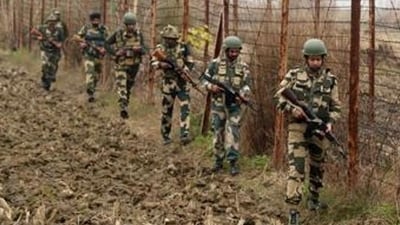 Two Border Security Force (BSF) jawans were reportedly injured on Tuesday after Pakistan Rangers resorted to firing at an Indian border post in Arnia sector in Jammu and Kashmir (ANI file) Two Border Security Force (BSF) jawans were reportedly injured on Tuesday after Pakistan Rangers resorted to firing at an Indian border post in Arnia sector in Jammu and Kashmir (ANI file)